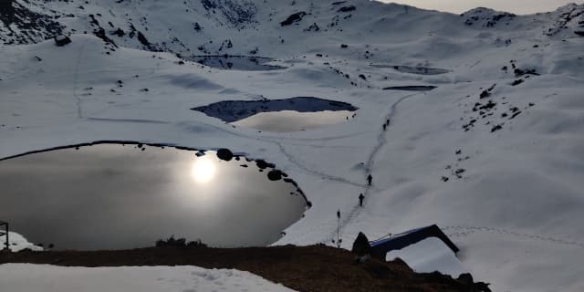 panch-pokhari-trek picture