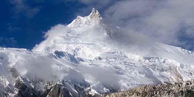 manaslu-larke-pass-trek picture
