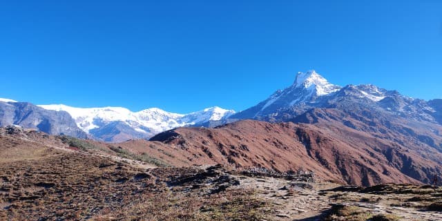 mardi-base-camp-trek picture